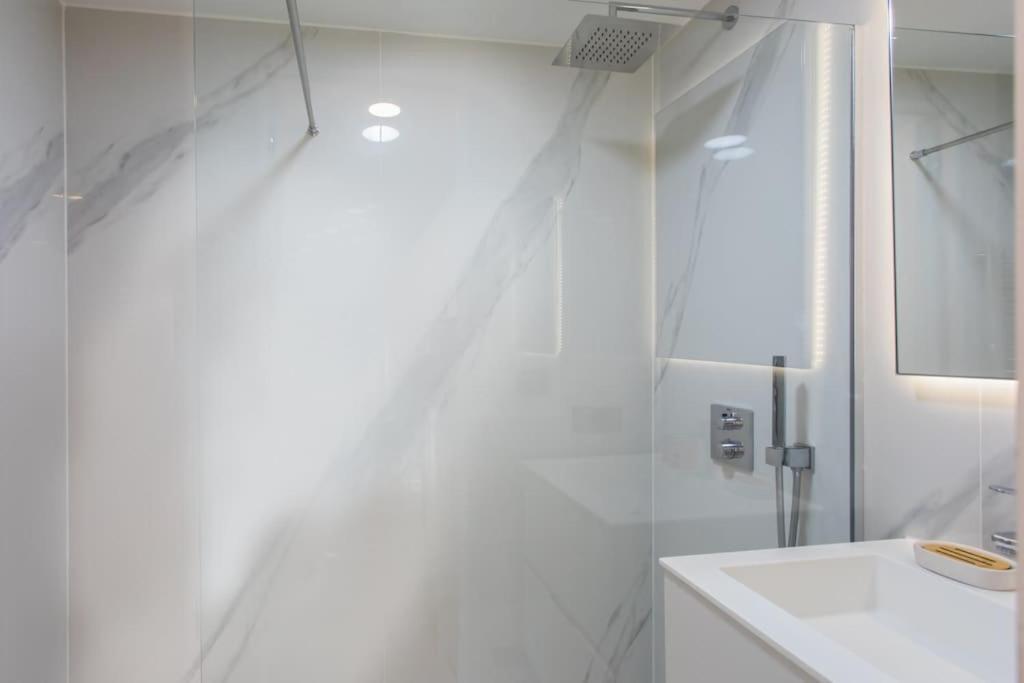 #11 Alex Suite Terrace Parking Ac 2 Bdr 5Mins To Sea Saint-Jean-Cap-Ferrat Exteriör bild
